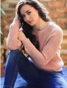 Elite escort service in Parasia for home and hotel visits